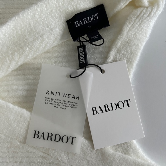 Bardot The Cross Back Knit - Picture 13 of 16